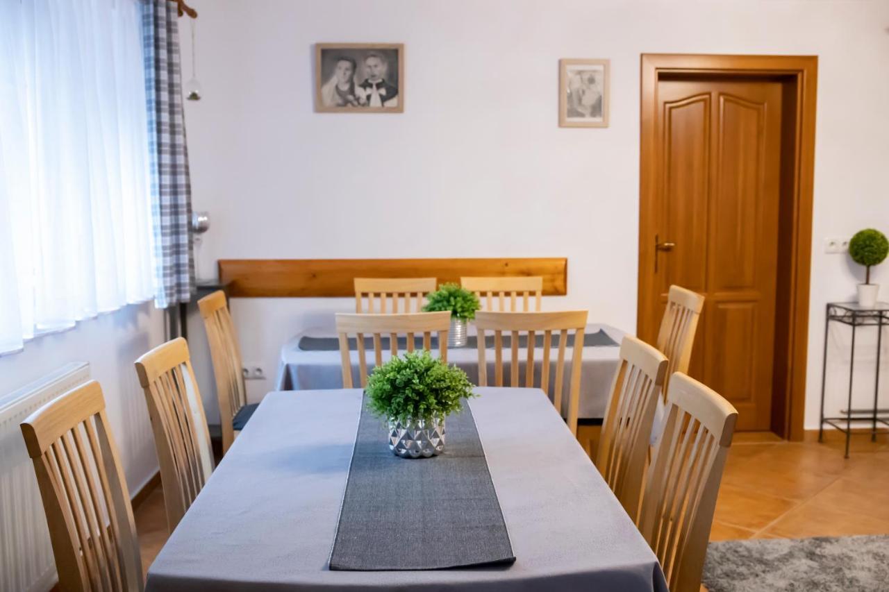 Tatrzanskie Spanie Pokoje Goscinne Poronin Esterno foto