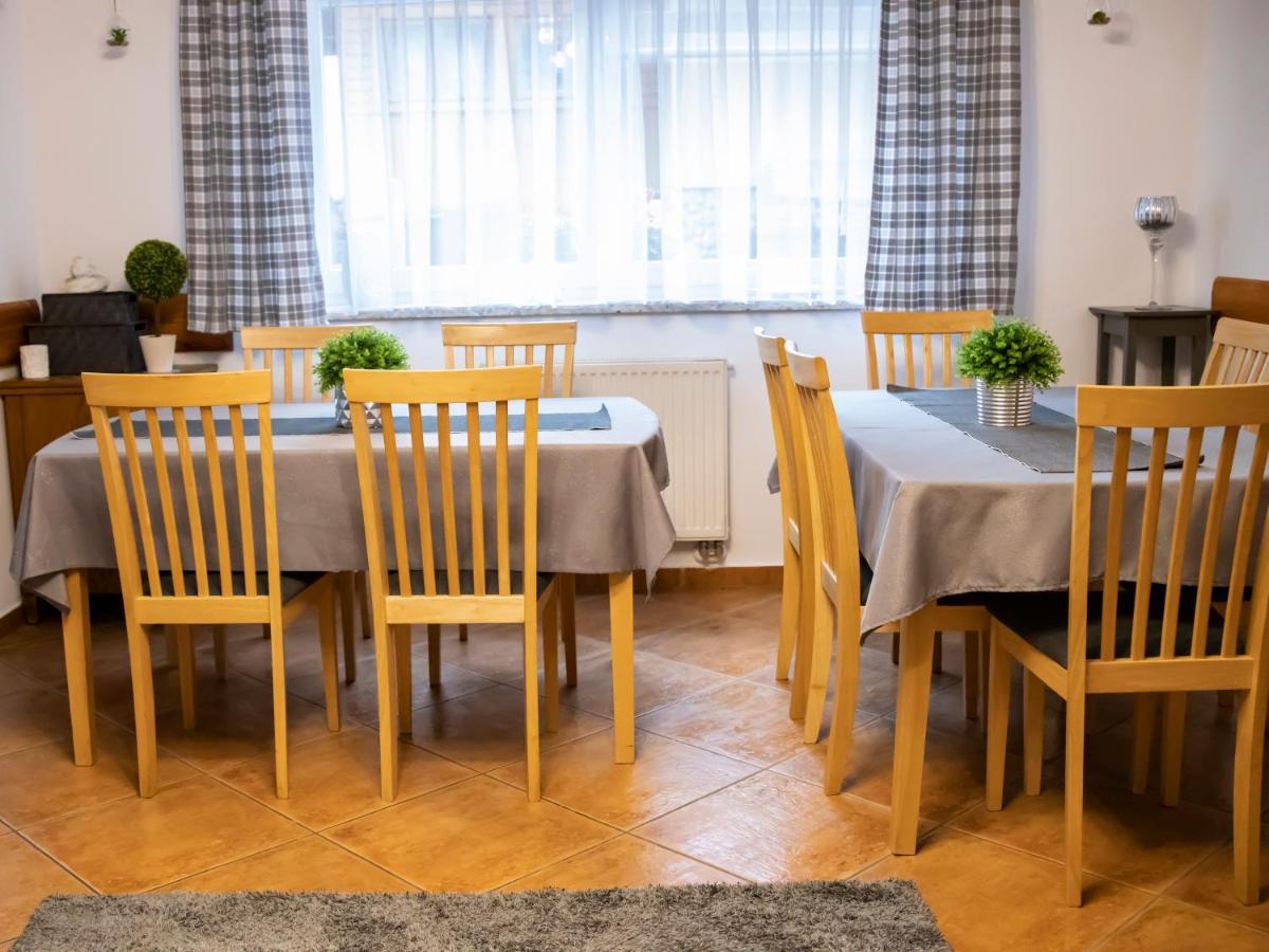 Tatrzanskie Spanie Pokoje Goscinne Poronin Esterno foto